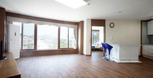 Hotel November Resort Gyeongju