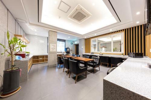Acc Stay1 Hotel Gwangju