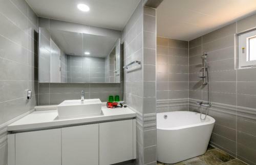 Apartamento Chandelier Pension