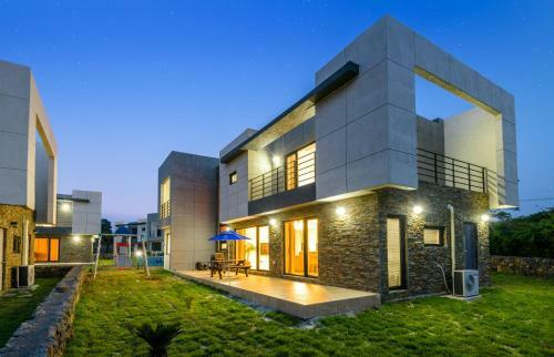 Apartamento Chandelier Pension