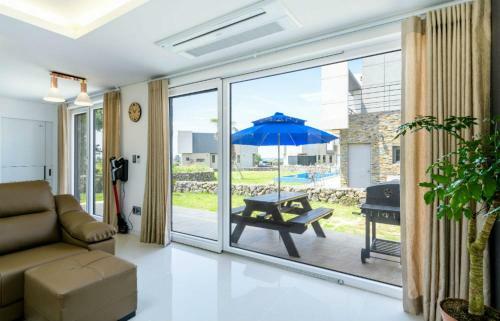 Apartamento Chandelier Pension