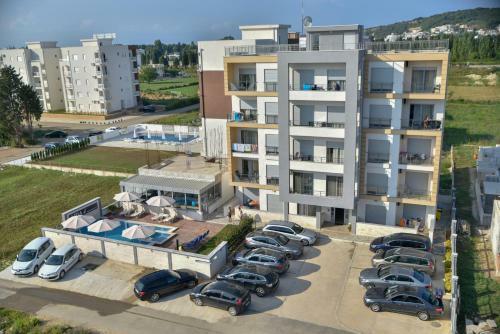 Aria Apartments