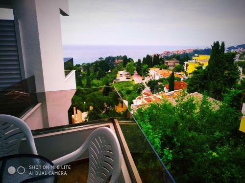 Idealhouse Apartments