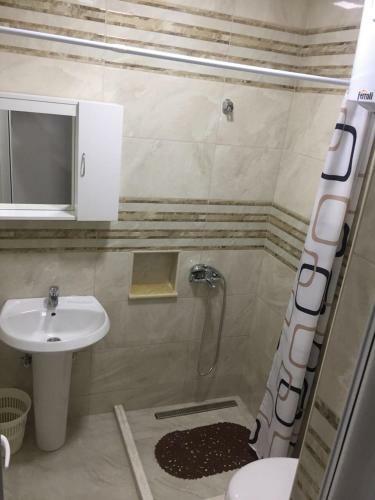 Idealhouse Apartments