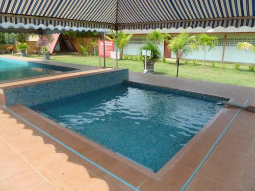 Hostal Cempaka Beach Resort