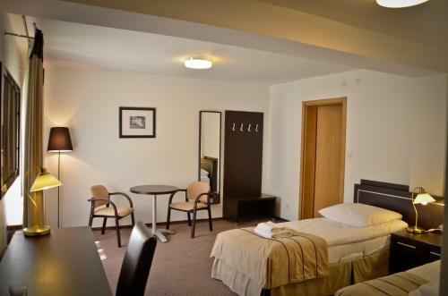 Hotel Kukl�wka Conference