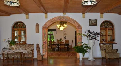 Hostal Dworek ?w. Antoniego II