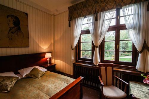 Hostal Pa?ac My?liwski W Antoninie