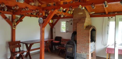 Hostal Korondi Pisztrangos