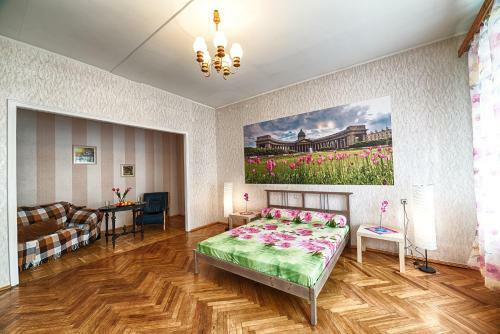 Apartments On Makarova 18