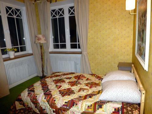 Hostal Russko-frantsuzsky Hotel Chastny Vizit