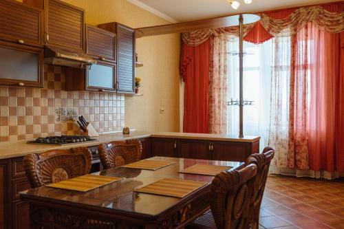 Apartamento Penthouse On Svobodniy 5k1