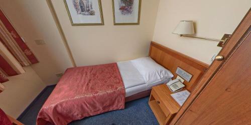 Tygyn Darkhan Hotel