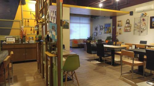 177 Homestay & Cafe