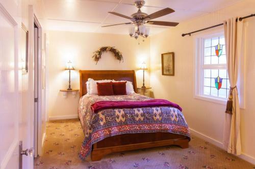 Posada Rose Hill Manor . Aaa Four Diamond Inn