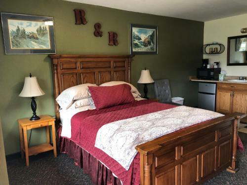 Bird Creek Motel