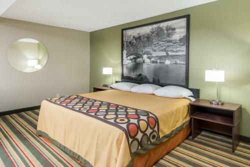 Hotel Super 8 By Wyndham Bloomington