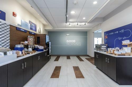 Hotel Holiday Inn Express & Suites South Bend - South