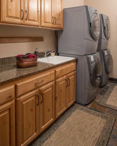 5 Vine Maple - Golf View - 6br/6ba