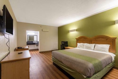 Hotel Motel 6 Huntington