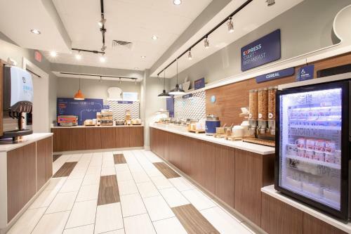 Hotel Holiday Inn Express & Suites - Sterling
