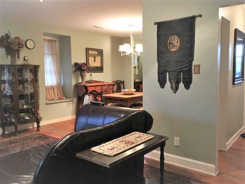 Vineyard Mansion Carriage House