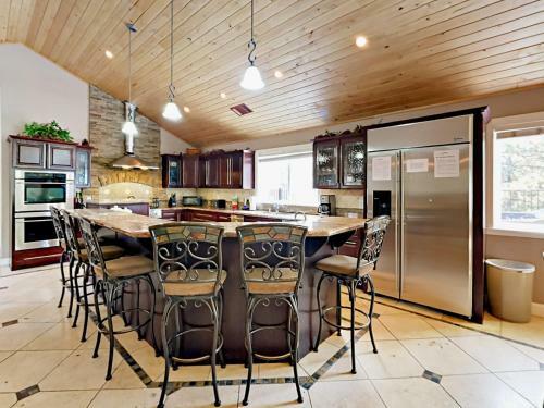 2285 Del Norte South Home