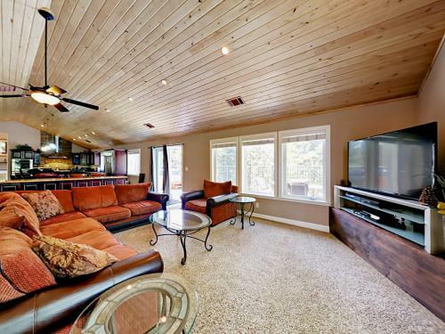 2285 Del Norte South Home