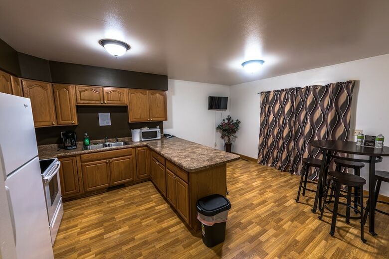 Posada Draft Horse Inn And Suites
