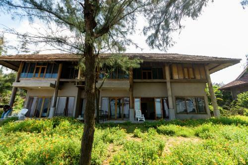 Hotel Qu?nh Vi�n Resort