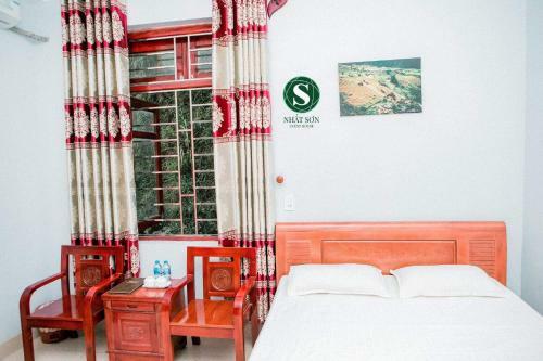 Bed & Breakfast Nhat Son Guesthouse