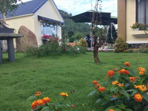 Aloha Hotel - Bi?nh Ti�n