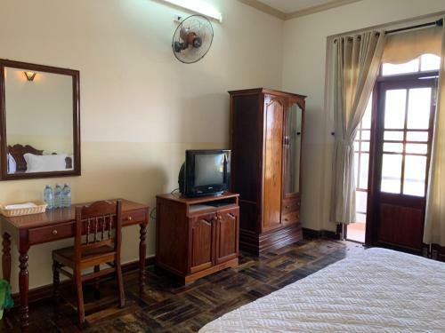 Oyo 1002 Champa Lang Co Hotel