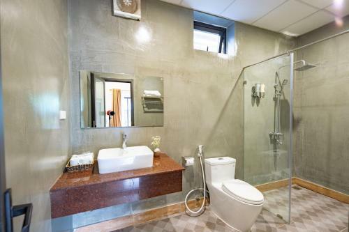 Hotel Son Doong Bungalow