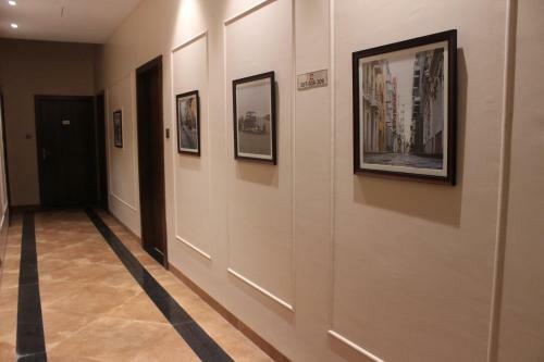 Hotel Ganapati Palace