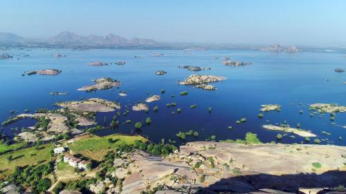 Hotel Amritara Jawai Sagar Pali