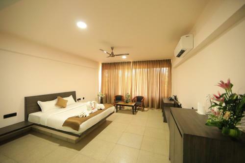 Hotel Shilhaandara