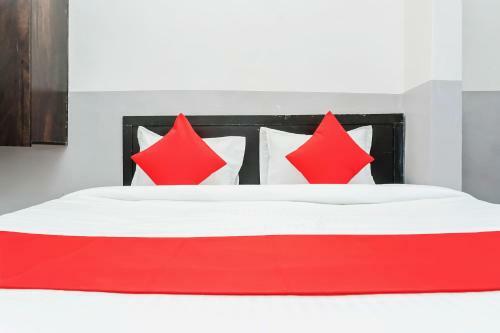 Hotel Oyo 36705 Laxmi Lodge New