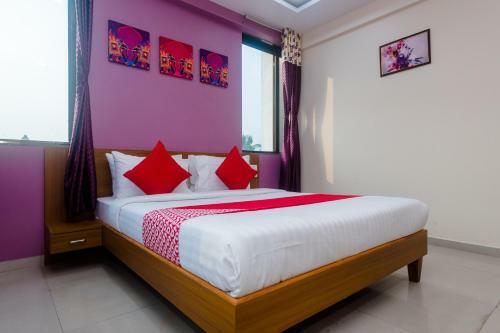 Oyo 26179 Hotel Shivrai