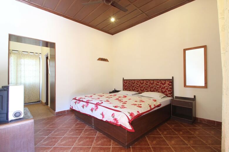 Hotel Himalayan Club