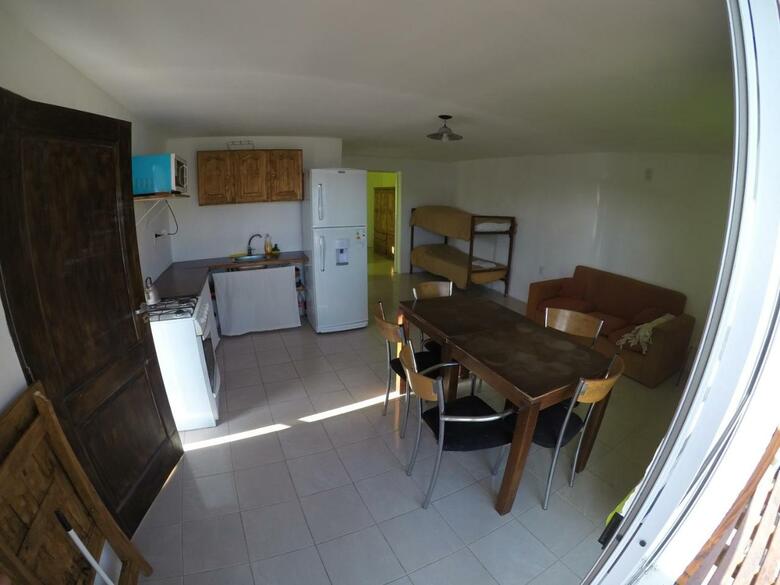 Albergue Alojamiento Goos