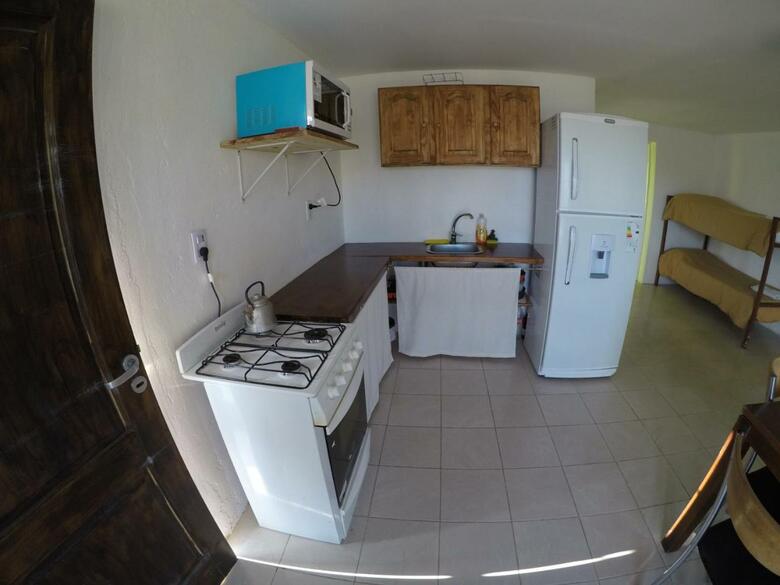 Albergue Alojamiento Goos
