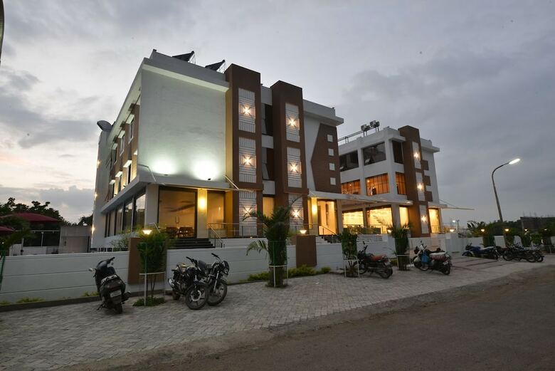 Hotel The Fern Residency Parbhani