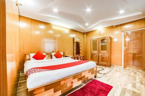 Oyo 49492 Hotel Tawang Holiday