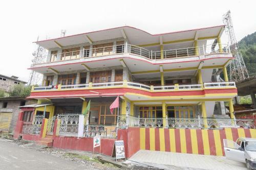 Oyo 49492 Hotel Tawang Holiday