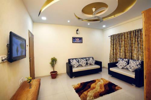 Hotel Girija
