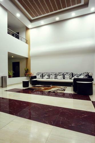 Hotel Girija
