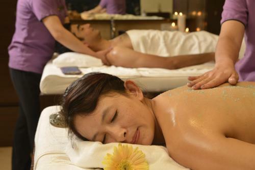 Hotel Madhubhan Resort & Spa