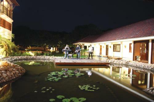 Hotel Madhubhan Resort & Spa