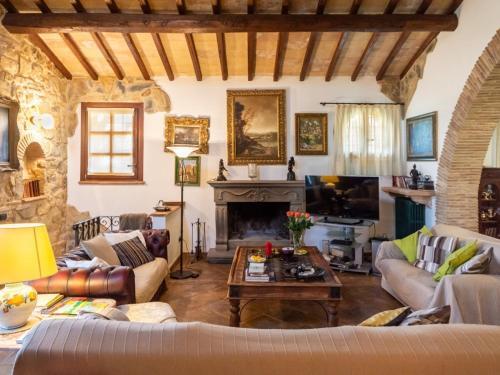Borgo Carige Villa Sleeps 8 Pool Wifi
